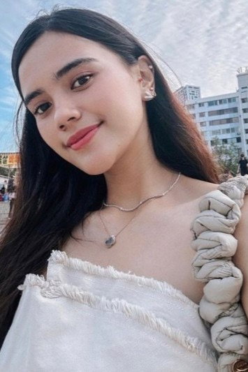Rana Audi Marissa as Senja in Rewrite