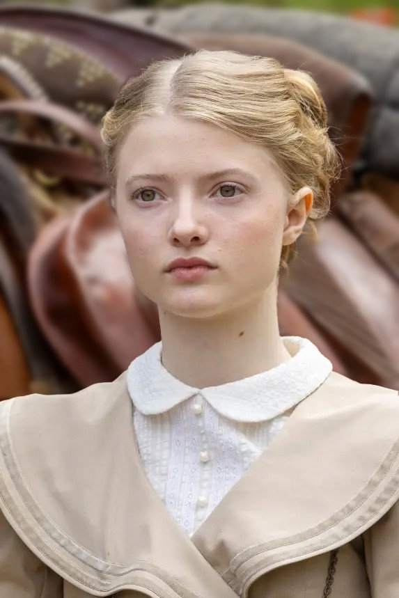 Josefína Marková as Sofie in The Three Princesses