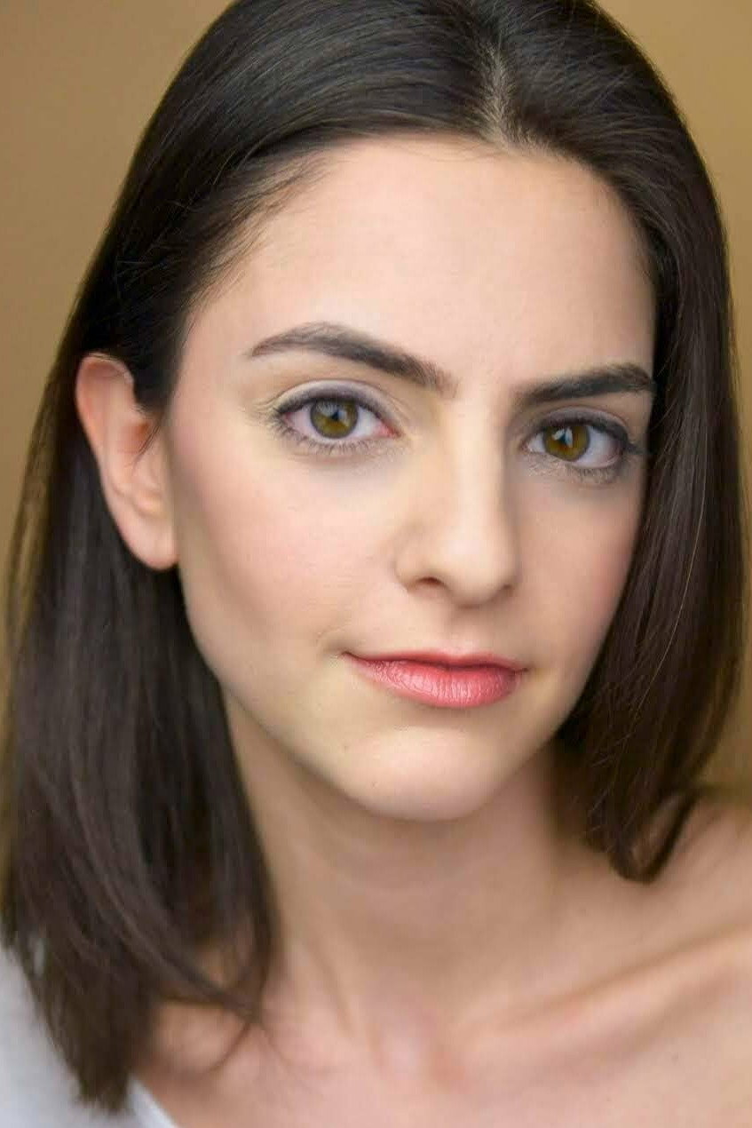 Sara Kapner as Jodi in Sorority Nightmare