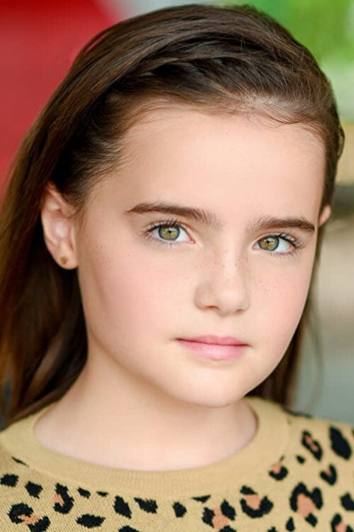 Meara Mahoney Gross as Hannah Fleishman in Fleishman Is in Trouble