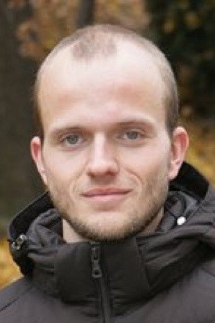 Vladimír Škultéty as Mladý Miroslav in Victims and Murderers