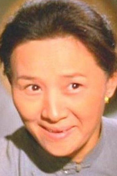 Ma Hsiao-Nung as Cho-Ming's mother in Till the End of Time