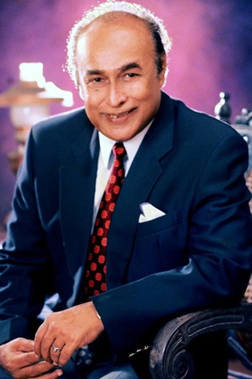 Gamini Fonseka as Dr. Moladanda in Sagarayak Meda