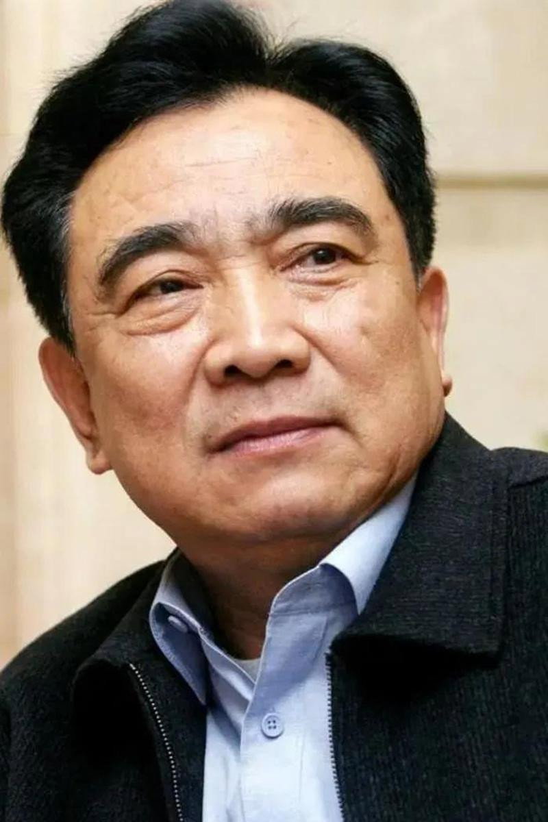 Bao Guoan as 李世民 in Empress Wu Cheh Tien