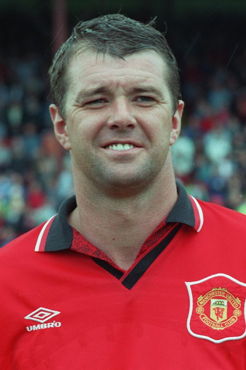 Gary Pallister as Self (archive footage) in Manchester United Season Review 1996-1997 - Champions Again!