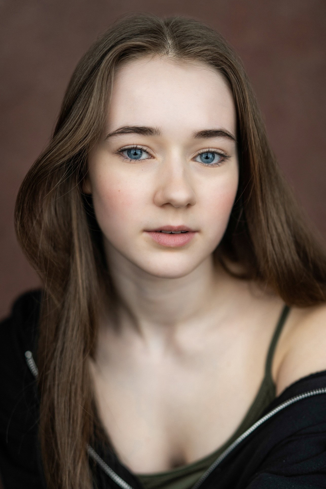 Daisy Sequerra as Posy Fossil in National Theatre Live: Ballet Shoes