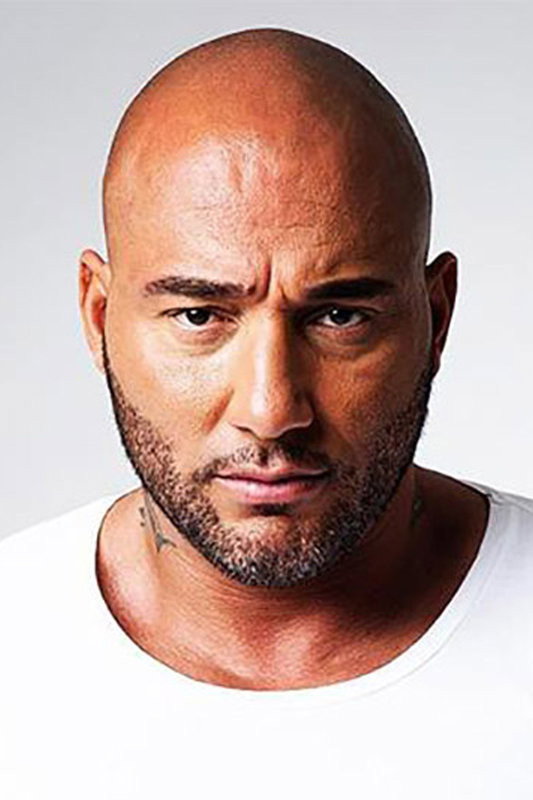Kamel Guenfoud as Mammouth in Nicky Larson and the Cupid's Perfume