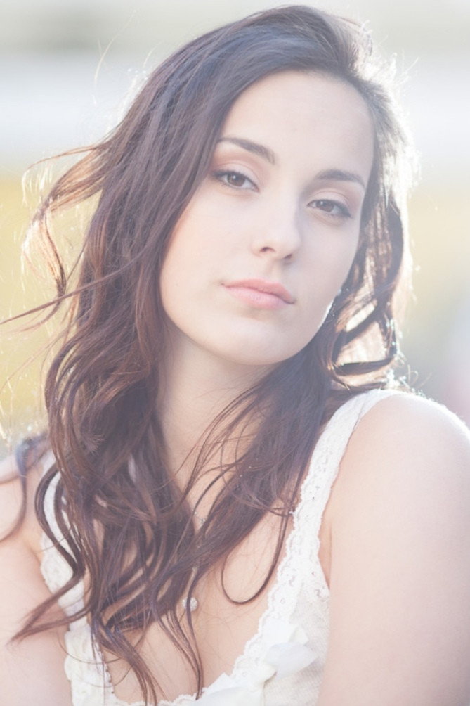 Flavia Roberto as Clod in Amore 14