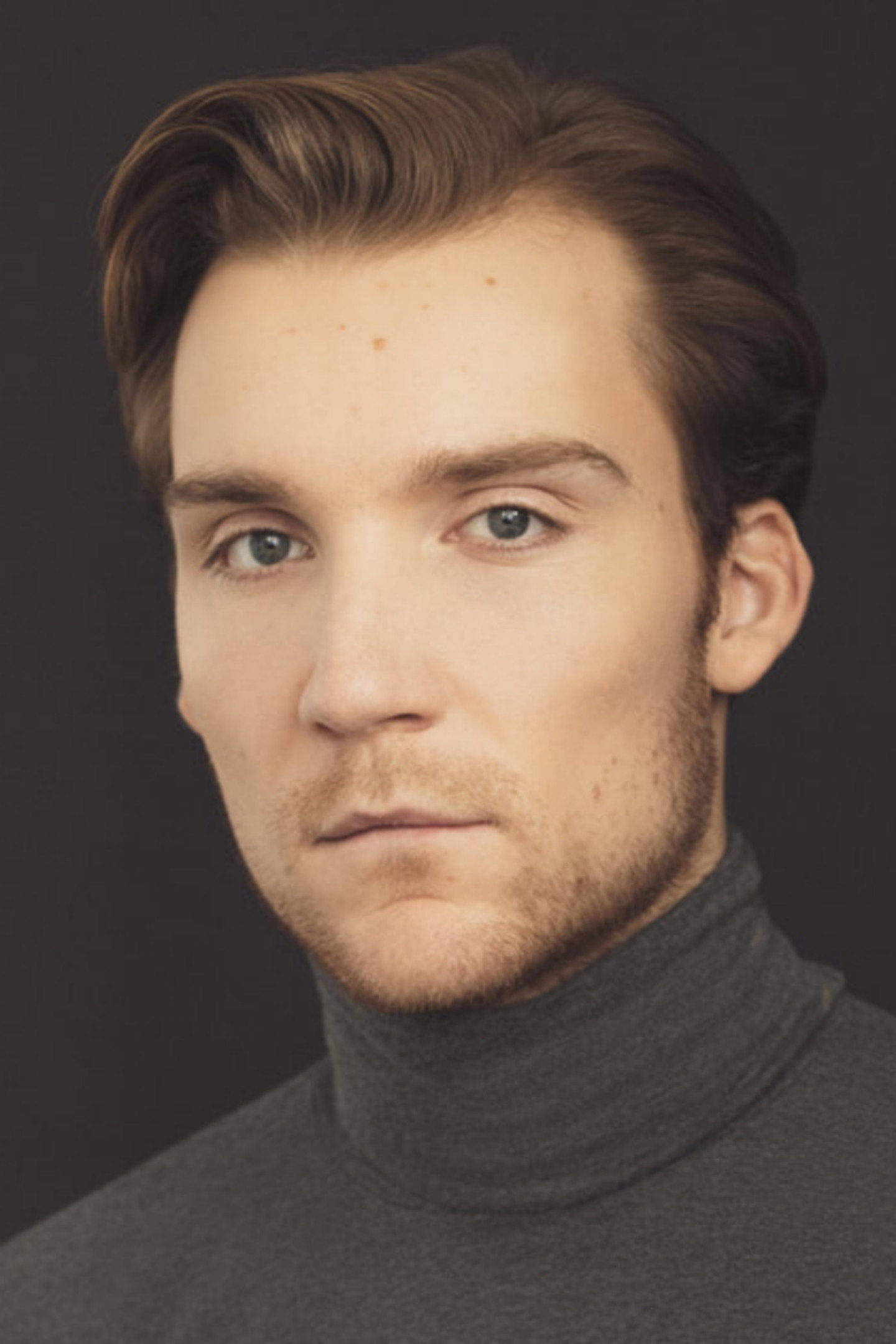 Mattis Savard-Verhoeven as Mike in Hunting Daze