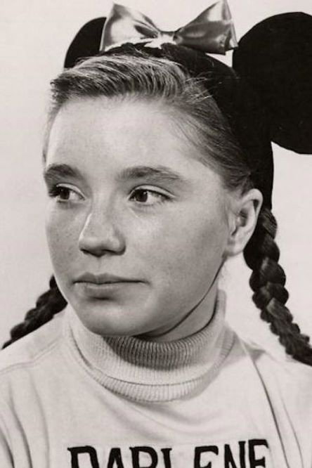 Darlene Gillespie as Corky Brady in Corky and White Shadow