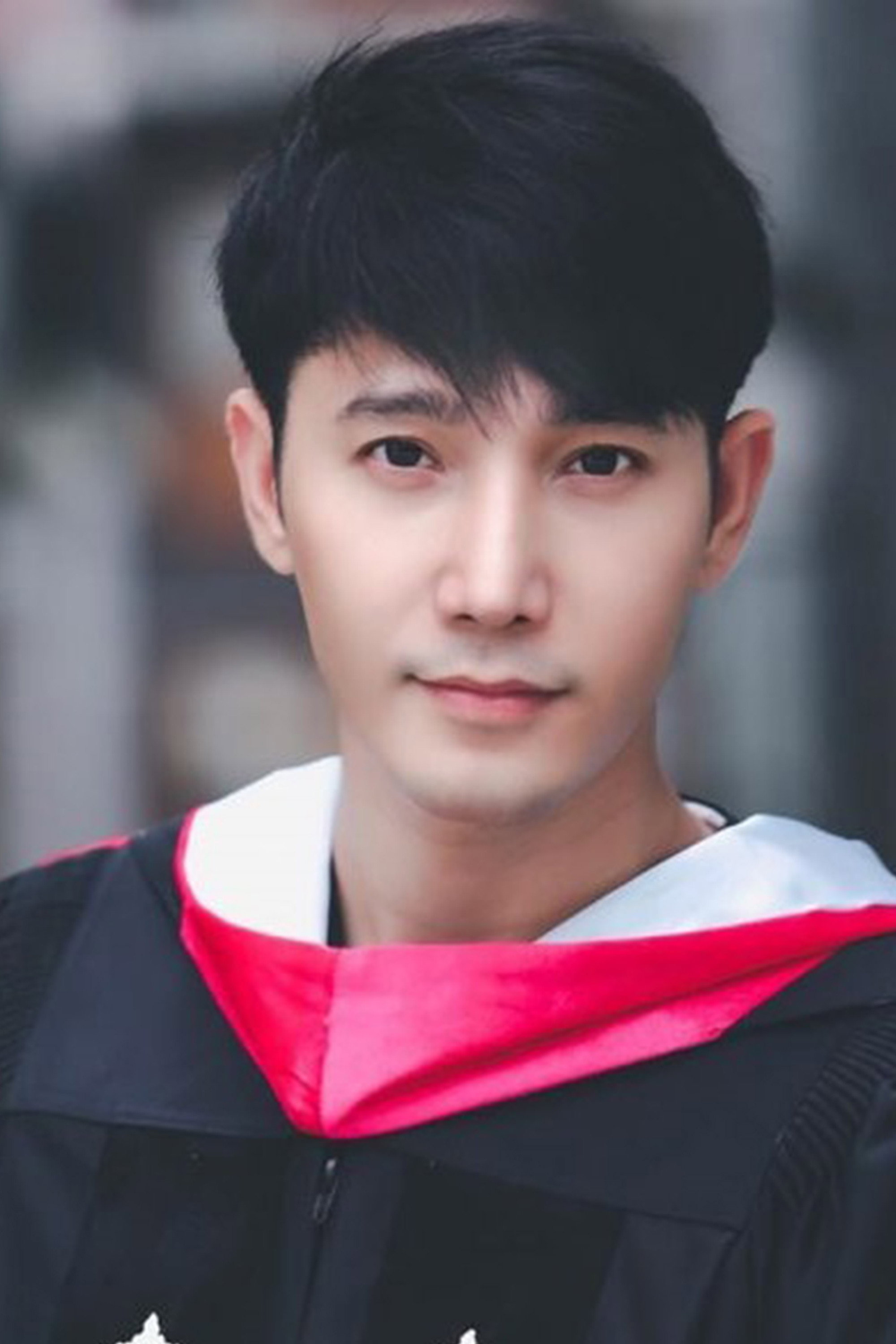 Sukavin Keawpikul as Aphichat in Debt of Love Honor