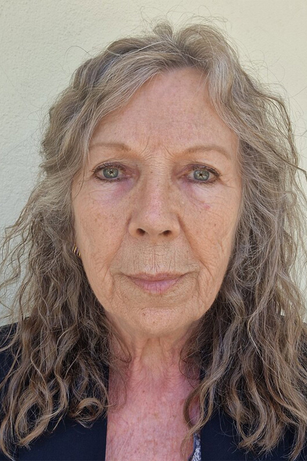 Marcella Bergeron as Renée in Low Tide
