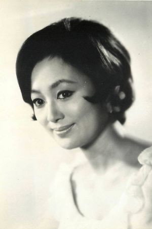 浜木綿子 as Oarashi in Mute Samurai