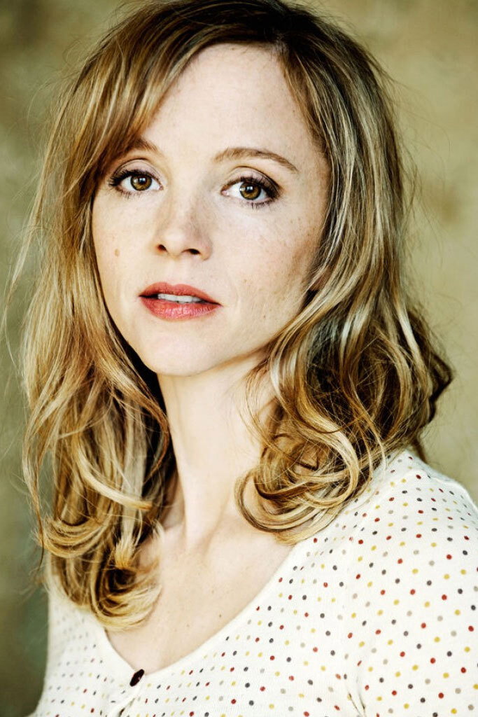 Johanna Klante as Lisa in Die Angst wird bleiben