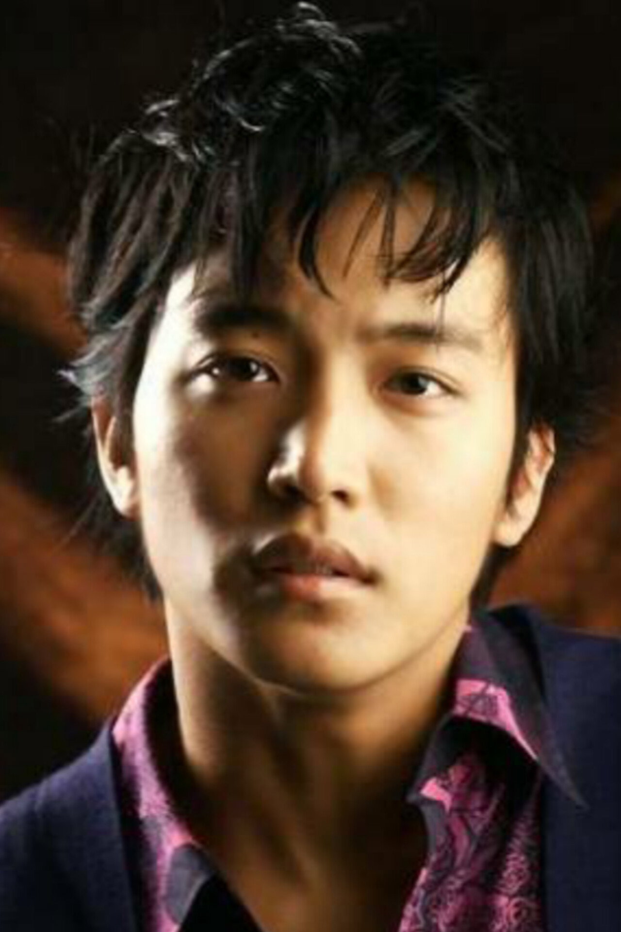 설성민 as Seo Jin-woo in Secret Campus