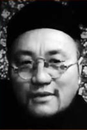 Avirmed Choijil as Horseman in Rising Through the Ranks