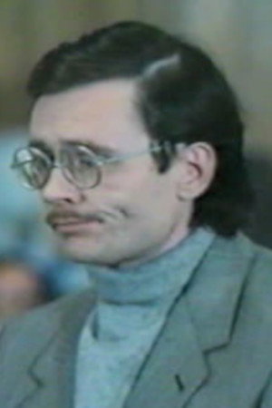 Игорь Чуриков as браконьер in The Lynx Follows the Path