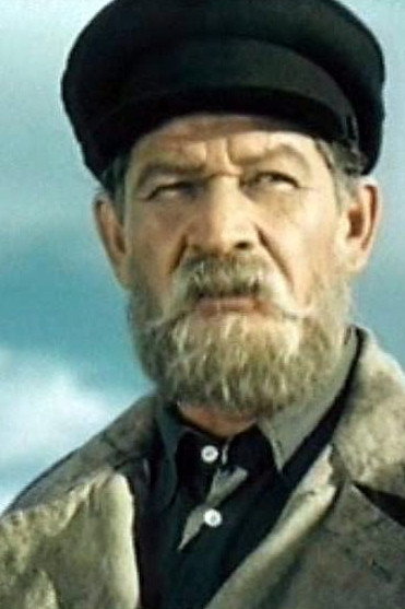 Александр Антонов as Викентий Семёнович Антонов (начальник порта) in The Sailor Went Ashore