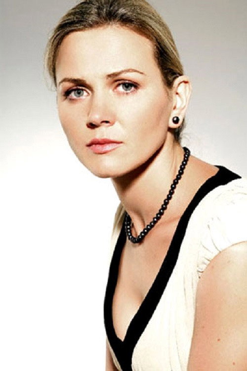 Светлана Кожемякина as Seryozha's Mother in Soldier Boy