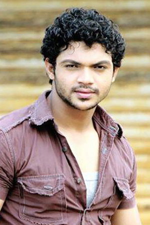 Ameer Niyaz as Roshan in The Case Diary