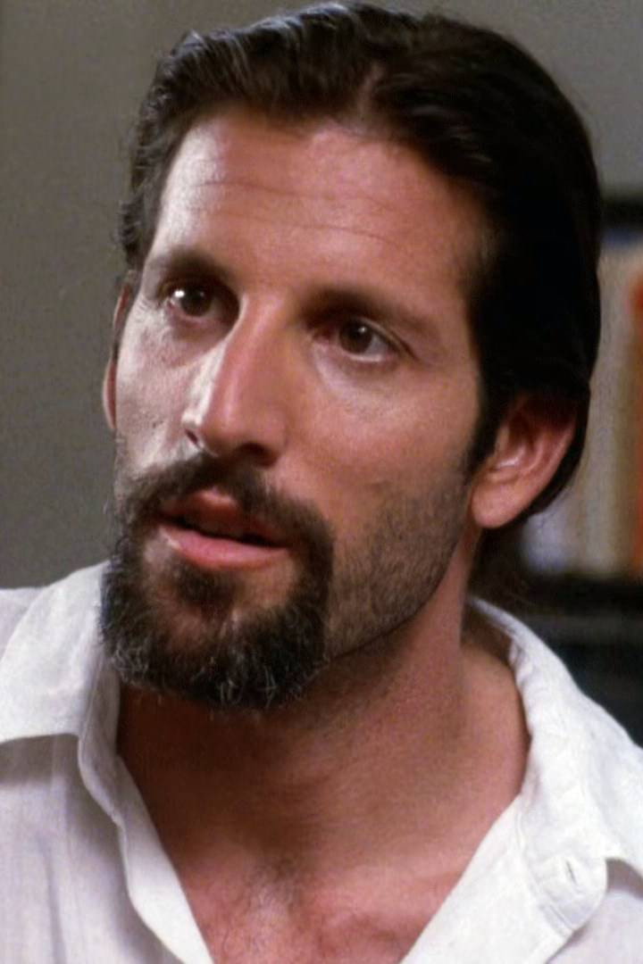 Anthony Guidera as Hunt in Undercover
