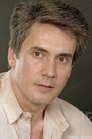 Miguel Ayones as Defensor in Franco, un proceso histórico