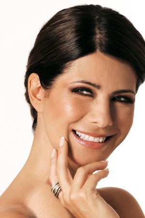 Susanna Messaggio as Elisabetta "Betty" Casati in Italian Fast Food