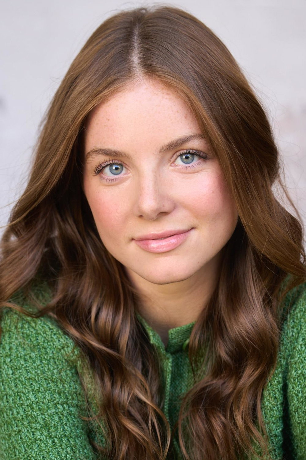 Saylor McPherson as Colby in Earth to Colby