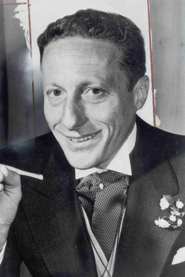 Renzo Cesana as The Count in The Bachelor