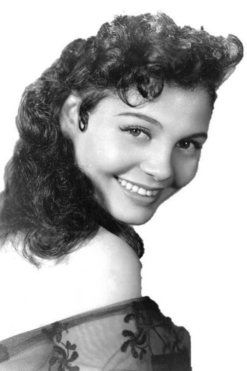 Nellie Hill as Lola, His Fiancée in Killer Diller