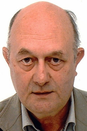 Alexandre von Sivers as Police inspector in Istanbul
