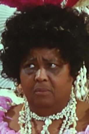 Louise Bennett as Mama in Chi trova un amico trova un tesoro