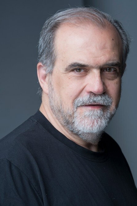 Ricard Borràs as Torras in L’orgia