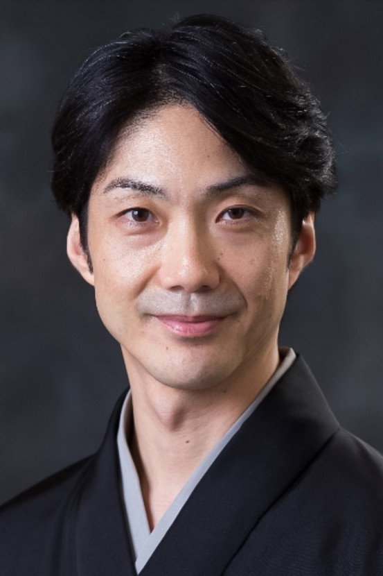 二世野村萬斎 as Mochizuki Eisuke in Agri
