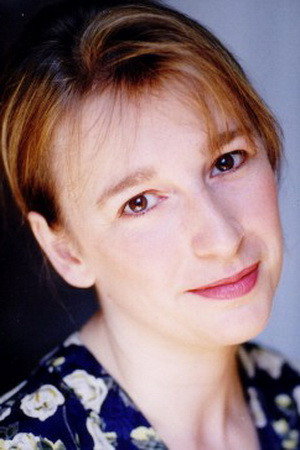 Clotilde Mollet as Françoise in Sommeil blanc