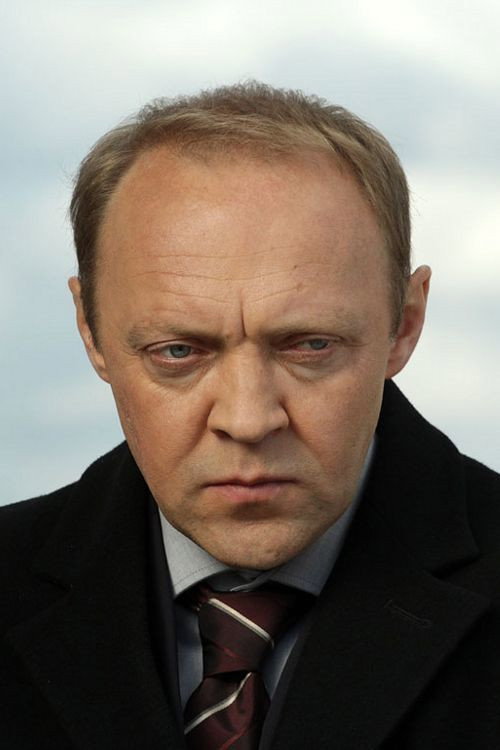 Виталий Кищенко as Vladimir Purishkevich in Grigoriy R.