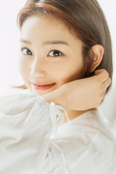 Jang He-ryung as Girlfriend in 72 Seconds