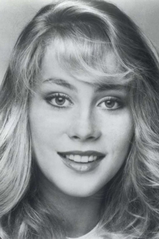 Emily Longstreth as Corina in Confessions of a Hitman