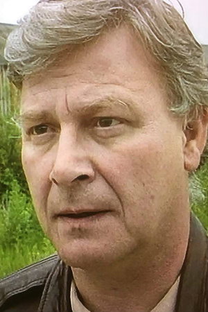 Eamon Boland as Phil Fox in Fox