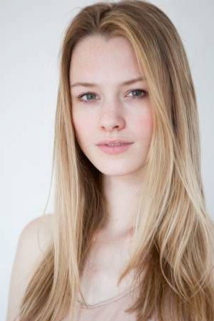 Georgina Bevan as Beth in Malevolent