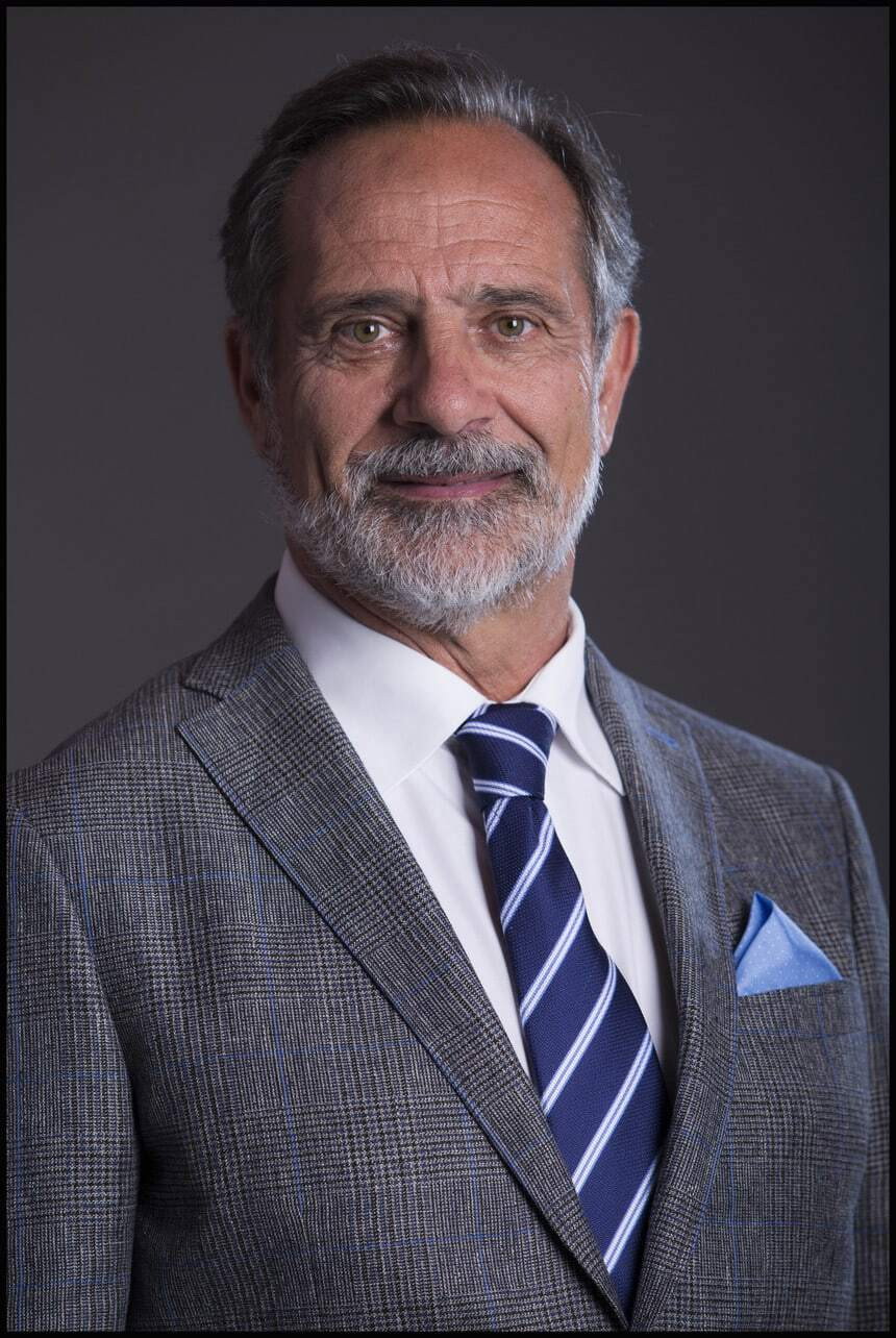 António Capelo as Pedro's Father in The Mutants