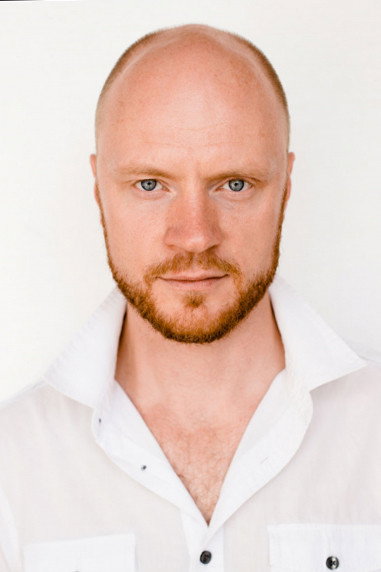 Jan Budař as Jakub Vrána in Czech Made Man