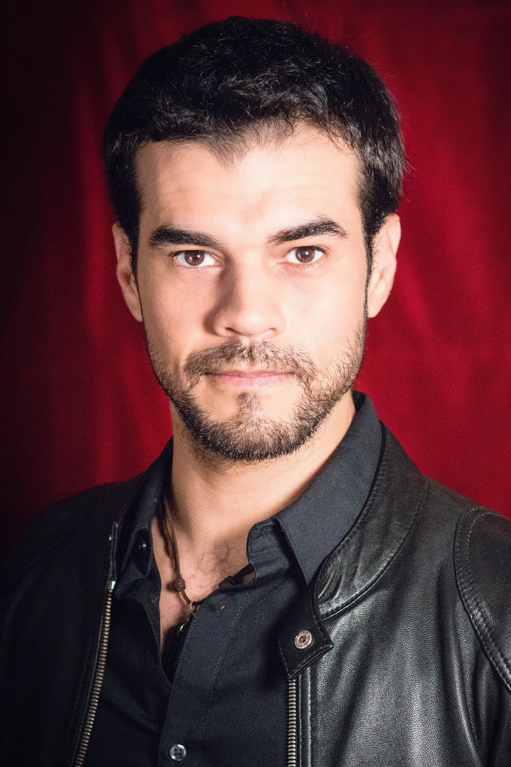 Felipe de Lara as Flavio in Round Trip