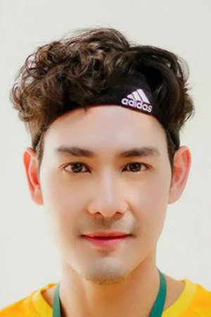 Passakorn Kruasopon as Winthai in My Himalayan Embrace