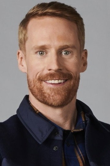 Jon Montgomery as Self - Host in The Amazing Race Canada