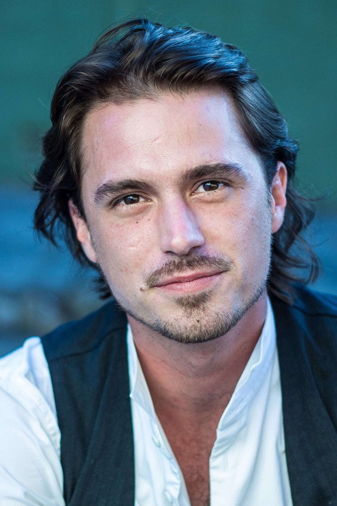 Tristan McKinnon as Emmanuel Morris in Unknown 9: Passage