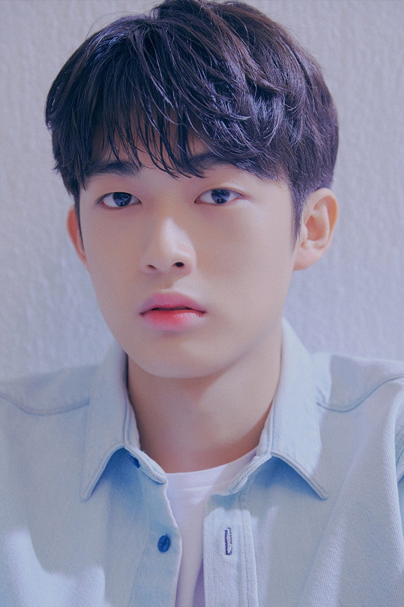 Heo Won-seo as Lee Dong-hwi in Real:Time:Love