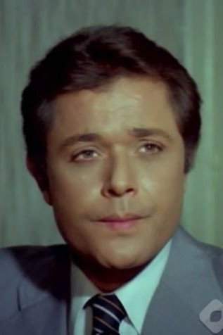 Mahmoud Abdel Aziz as أبو الفتوح in The Flood