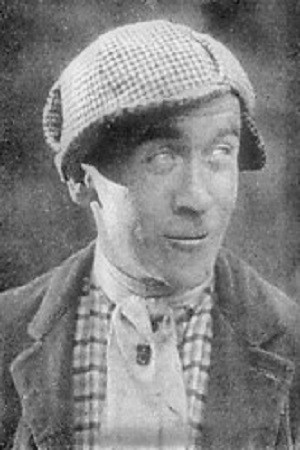 Ted McNamara as Firmin in Bon Appetit