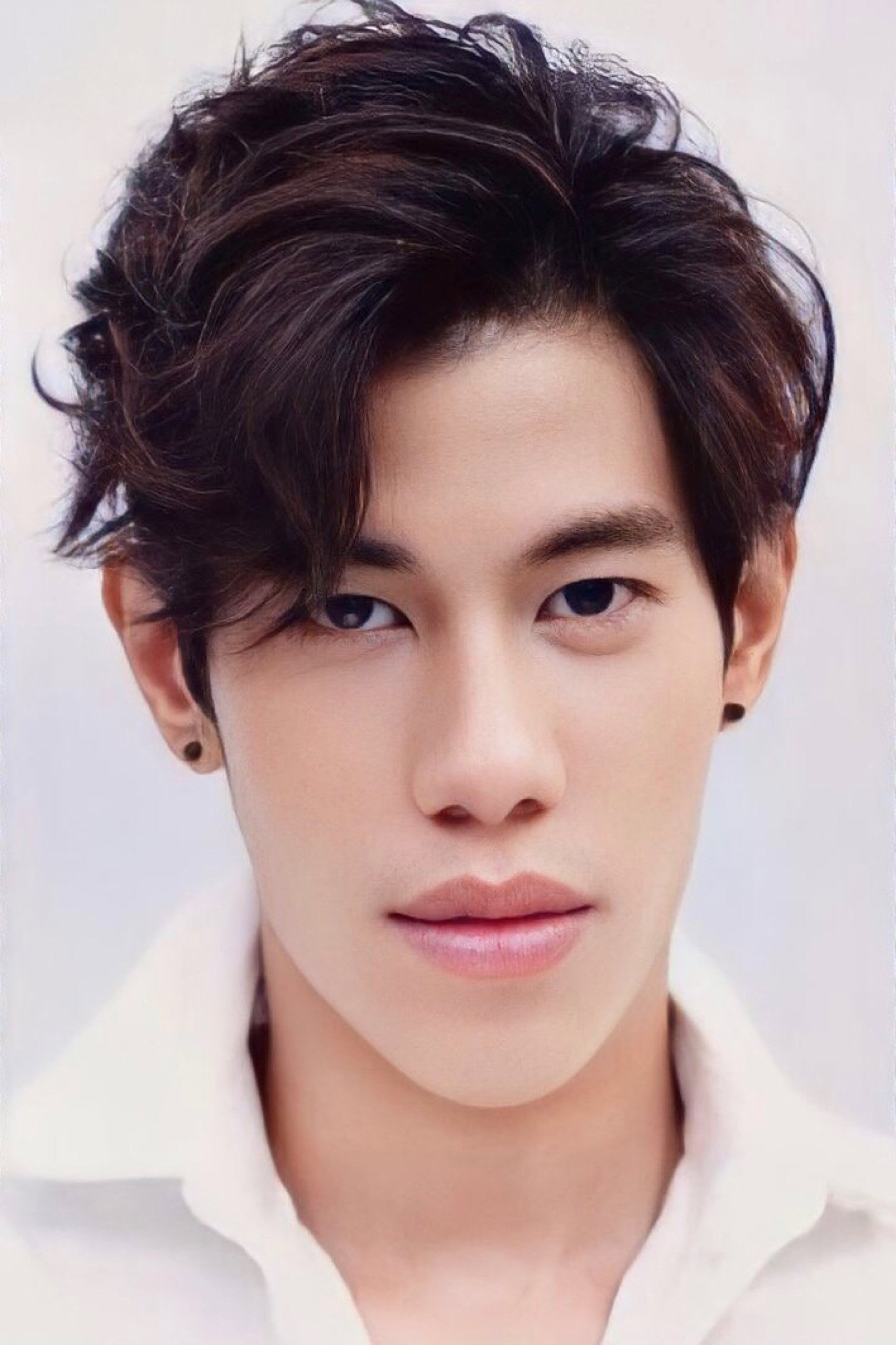 Thamrong Cunpisut as Tee in Love Mechanics